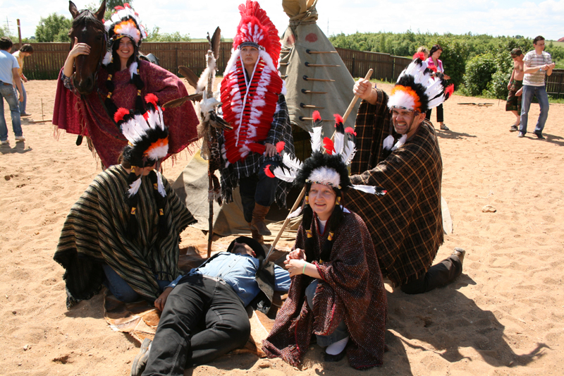 Летний корпоративный праздник - 2008 на конной базе "Аванпост"